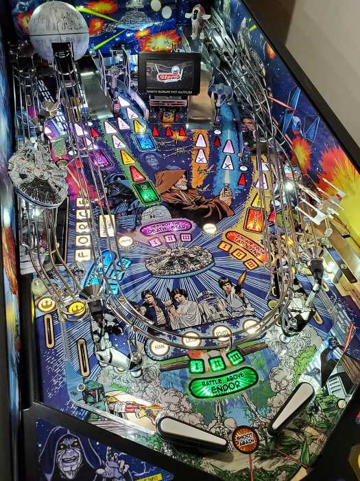 stern star wars pinball machine comic art