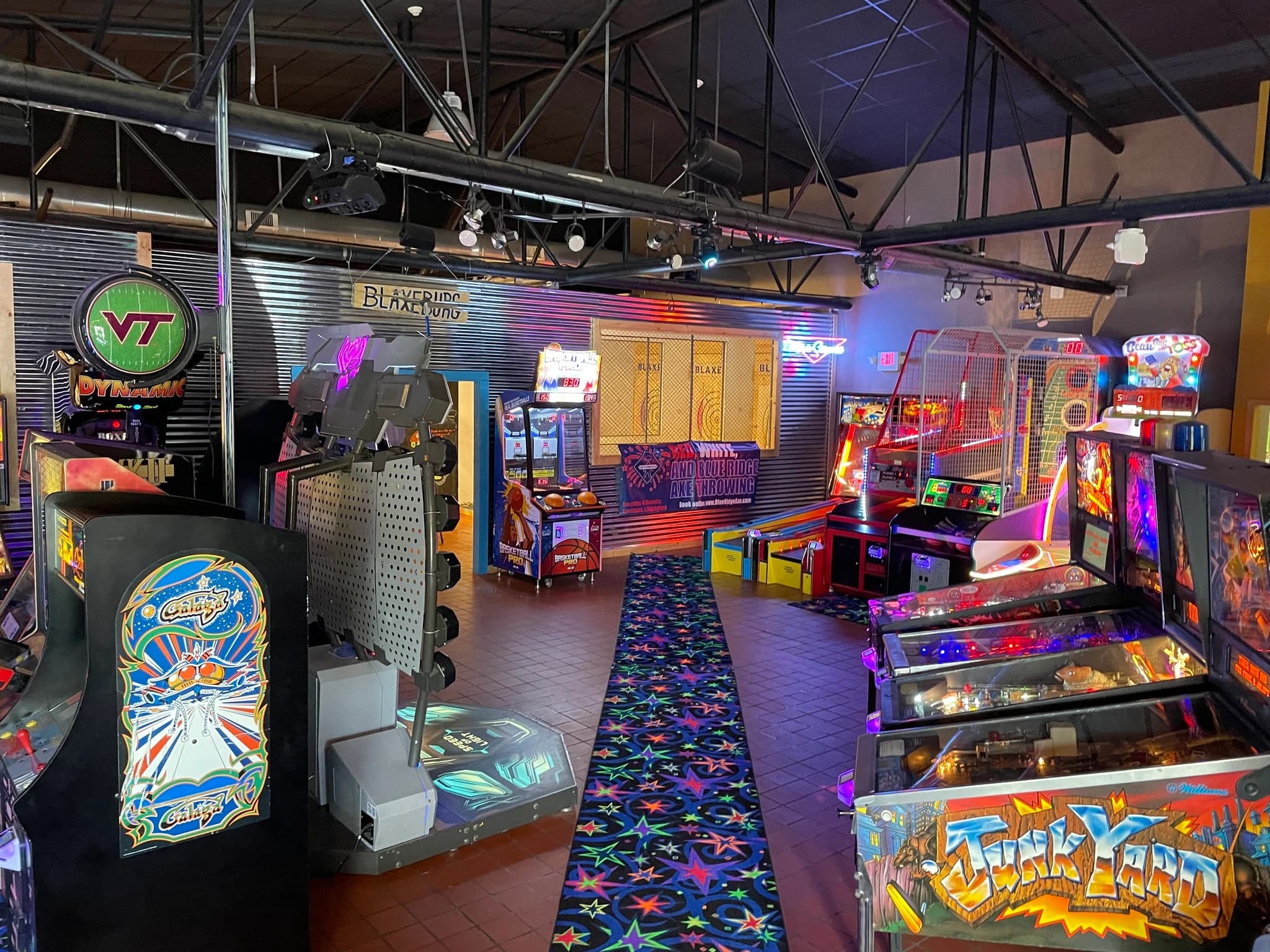 Blue Ridge Axe Throwing