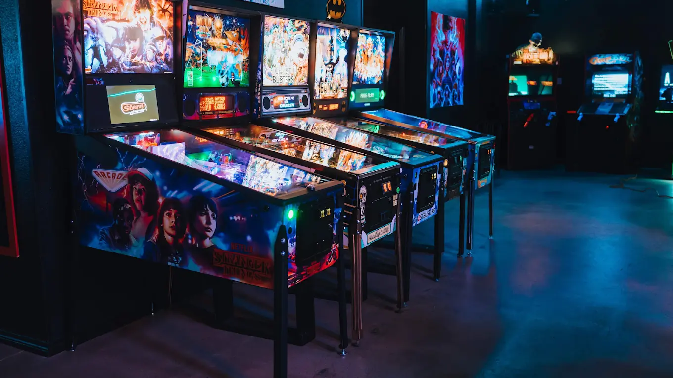 Electric Starship Arcade