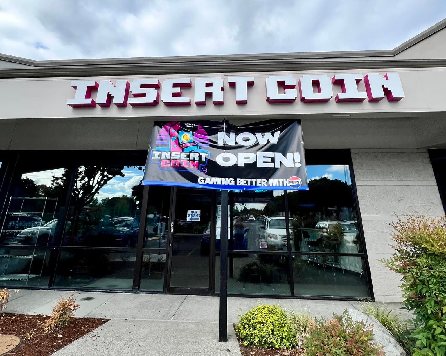 Insert Coin - Arcade & Bar