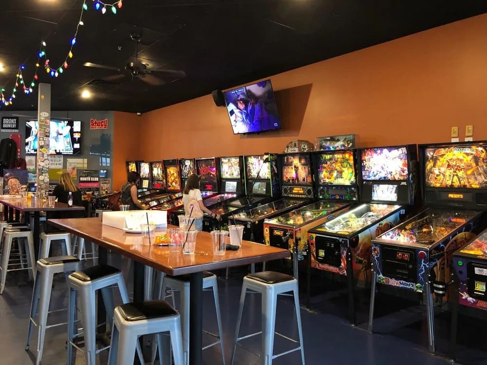 Level One Bar + Arcade (Columbus)