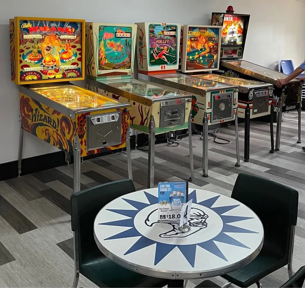 The Pinball Lounge @Oviedo Bowling Center