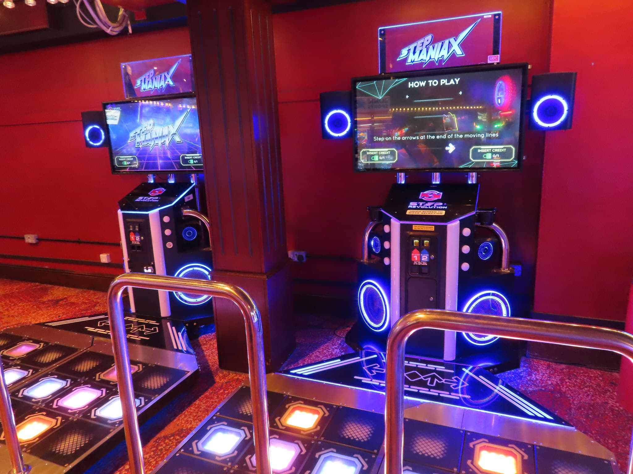 stepmaniax arcade ddr machine