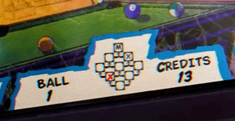 Billiards game screen showing ball count, rack formation, and credits