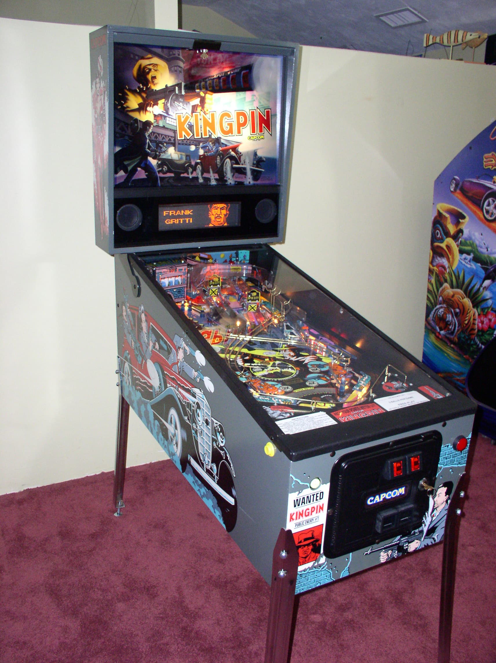 Kingpin pinball machine with colorful playfield and graphic design