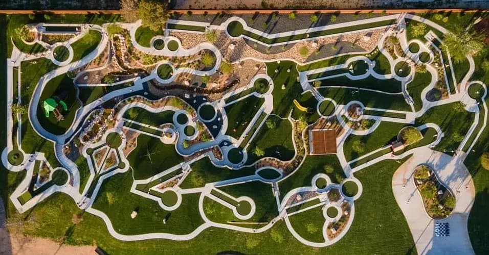 green acres mini golf